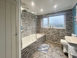 Photo 1- click for photo gallery